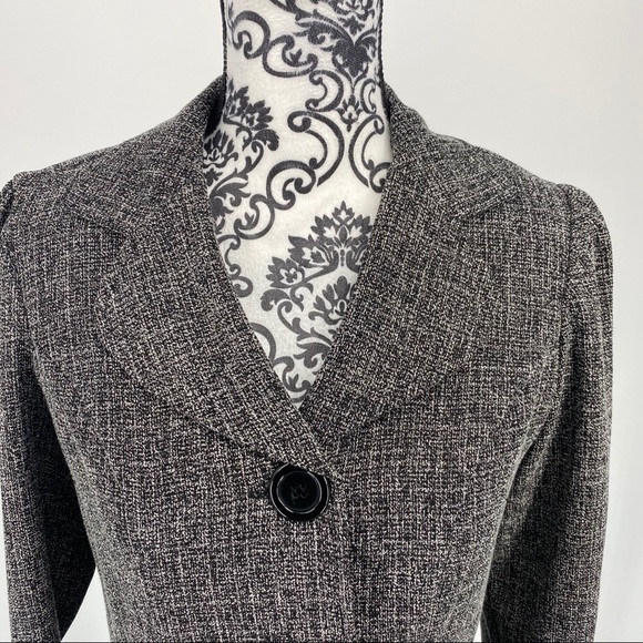 Courtenay vintage tweed black gray button blazer shoulder pads. Work career - Picture 4 of 9